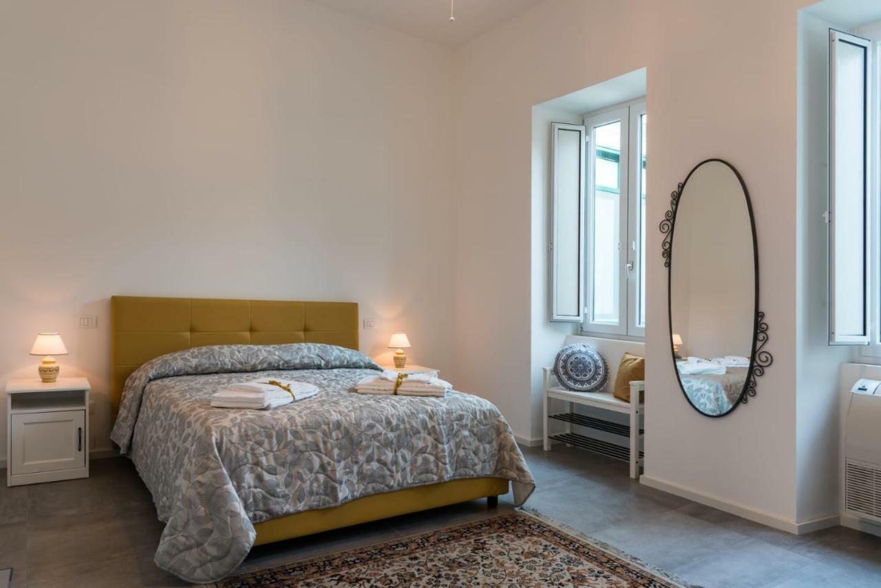Nonna Vittoria Apartment Salerno Exteriér fotografie