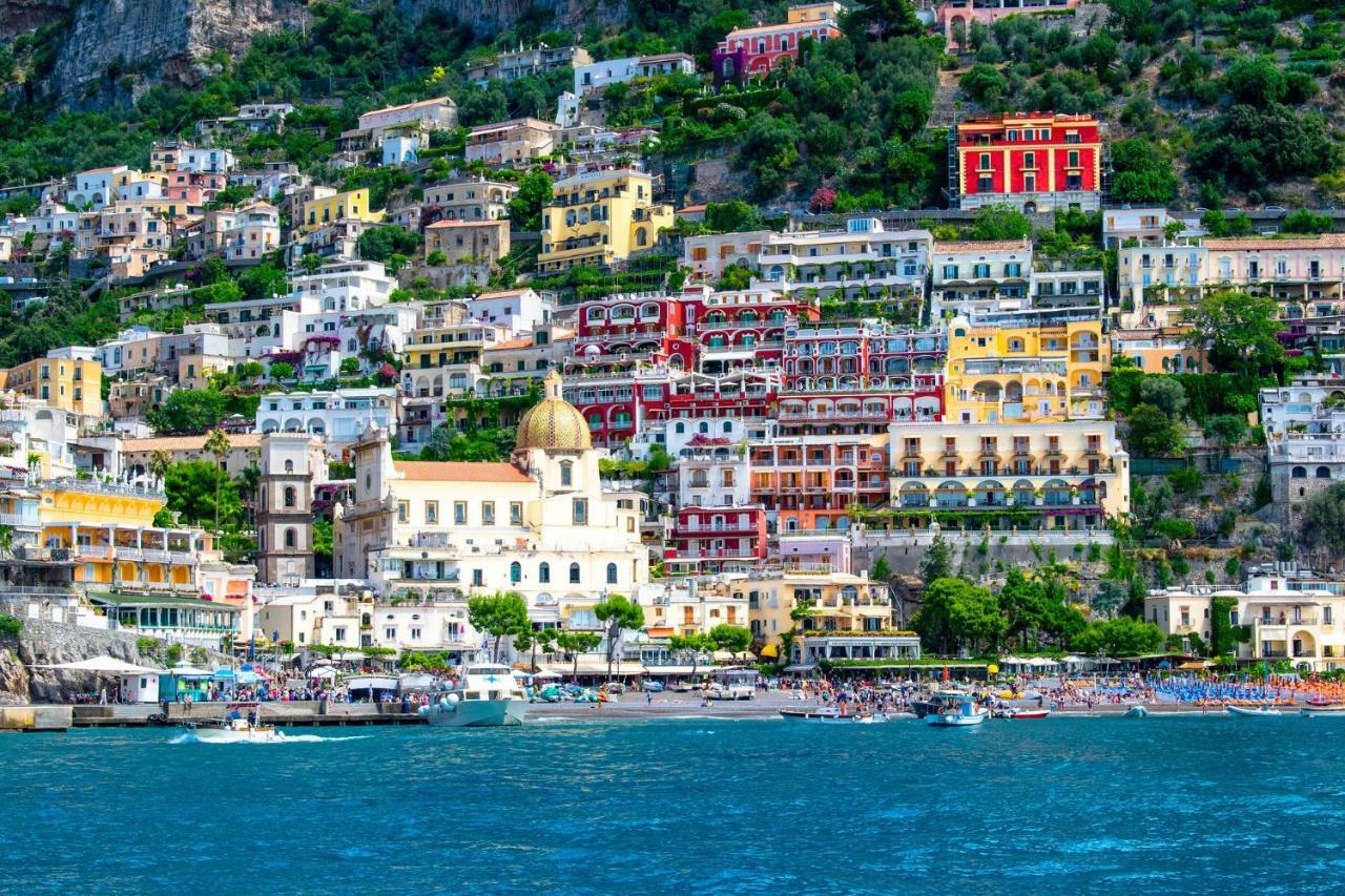 Nonna Vittoria Apartment Salerno Exteriér fotografie